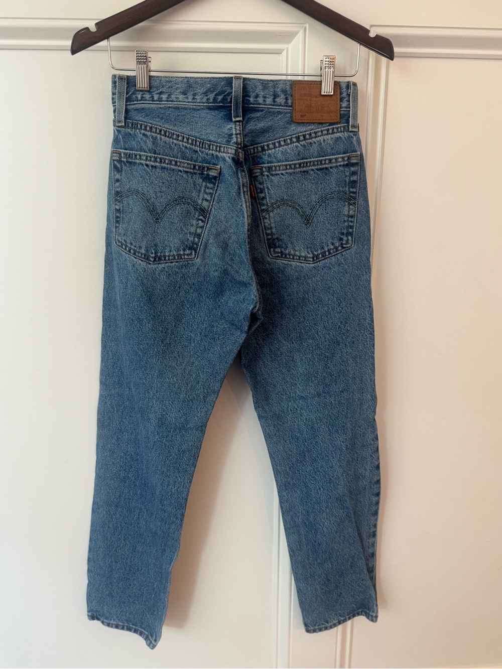 Levi's 501 Jeans in Mid Blue Denim